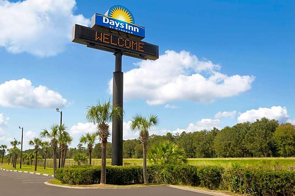 Days Inn by Wyndham Hardeeville/ I-95 State Line