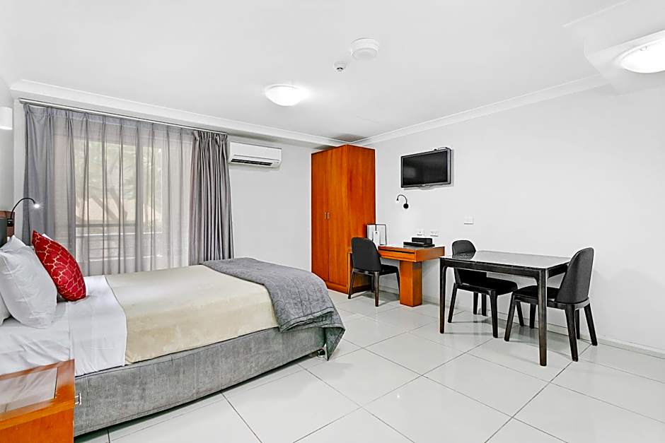 Comfort Inn & Suites Burwood