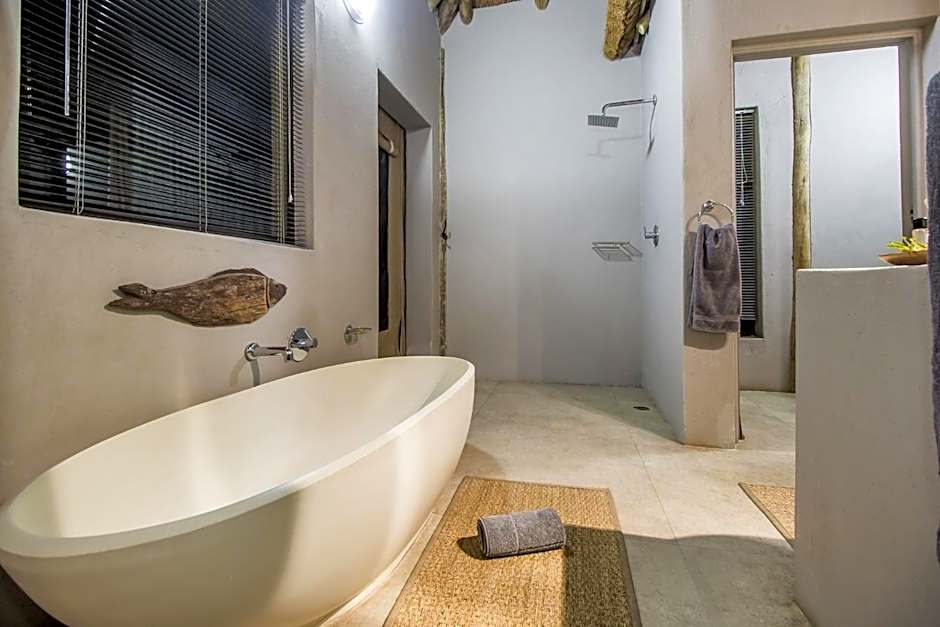 LookOut Safari Lodge