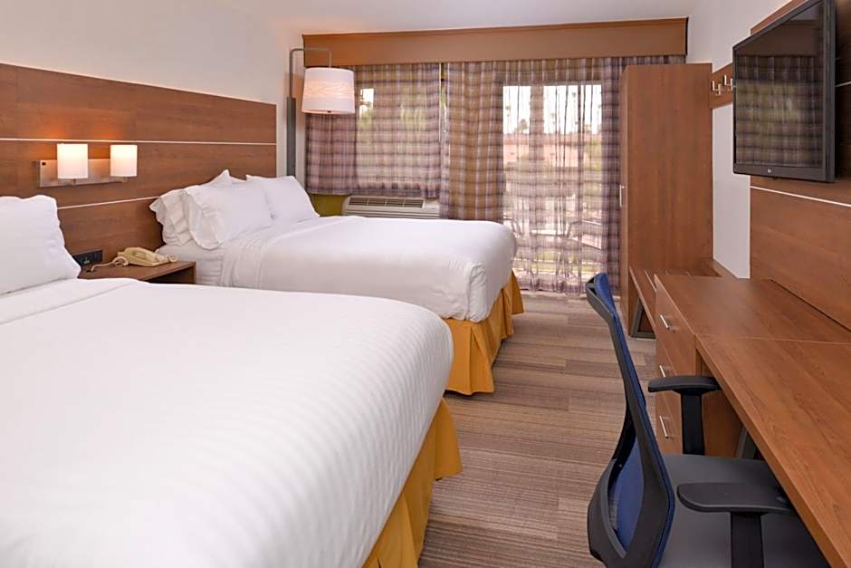 Holiday Inn Express Palm Desert By IHG