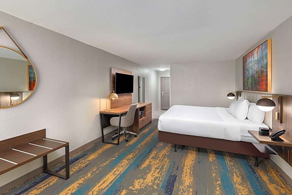 Hawthorn Extended Stay by Wyndham Knoxville