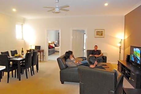 Brayfield Cottage