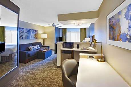 2 Queen Beds and 1 Sofa Bed