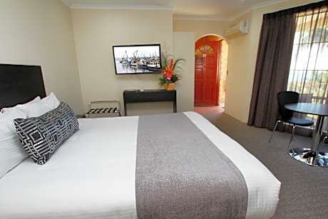 King Room - Ground Floor