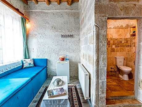 Room 2 Standard Stone Room