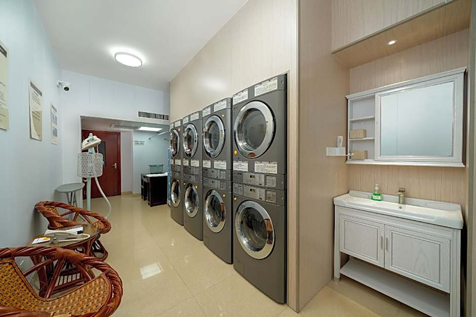 Yanling Hotel