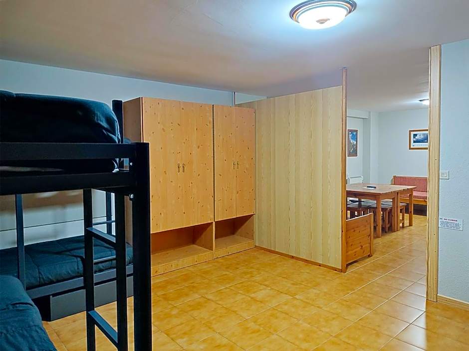 Apartamentos Midi 3000