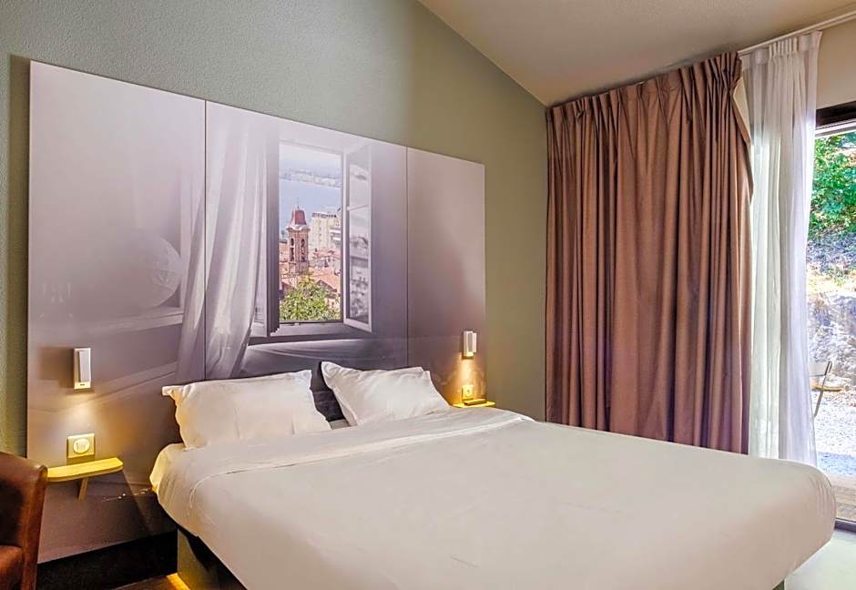B&B Hôtel Villeneuve Loubet Village