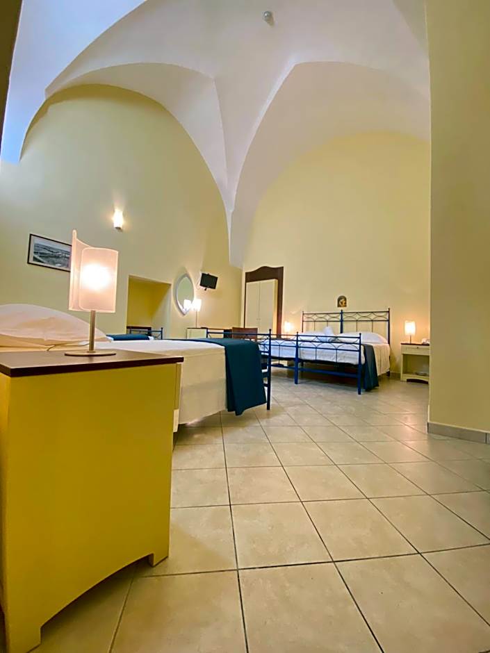 Al Pescatore Hotel & Restaurant