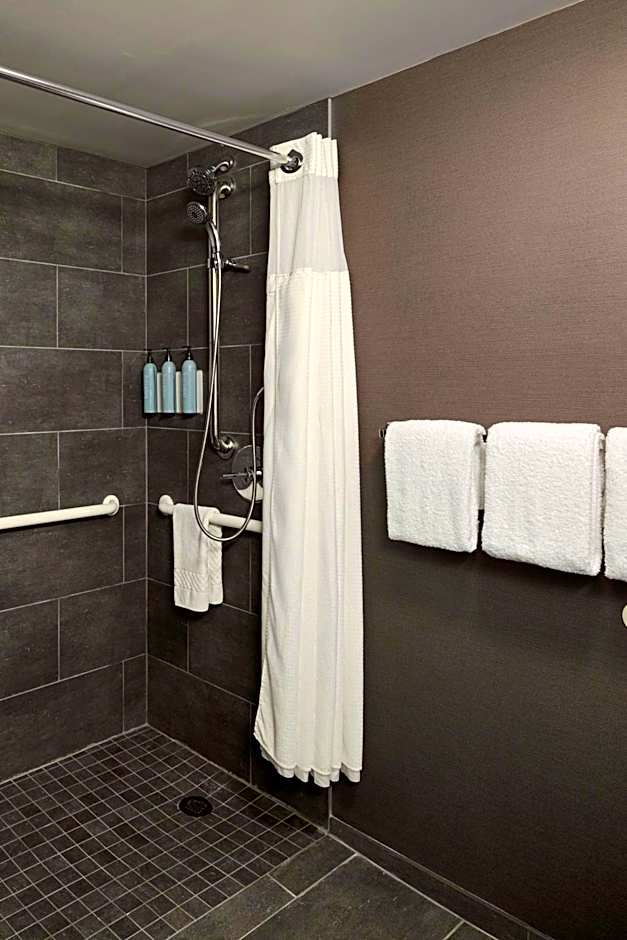 Courtyard by Marriott Dayton South