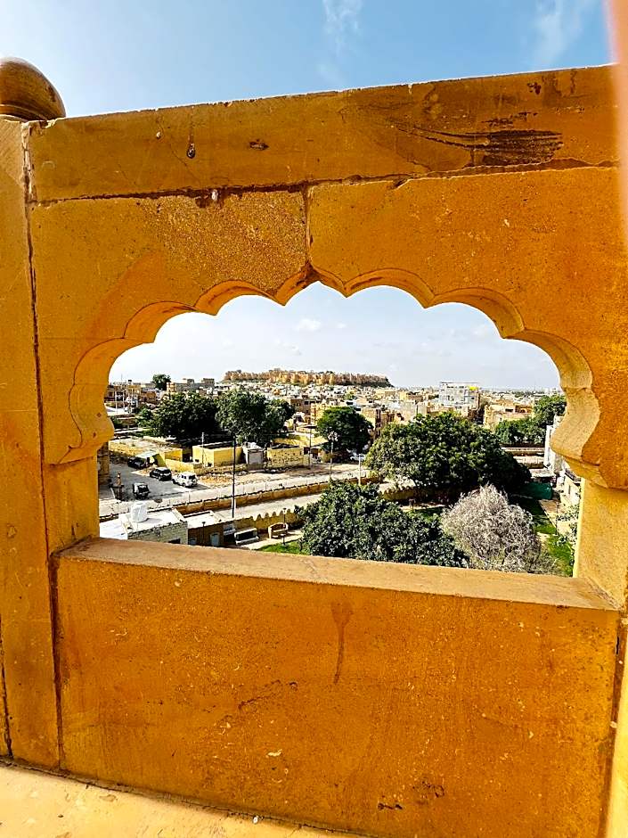 Golden Marigold Hotel