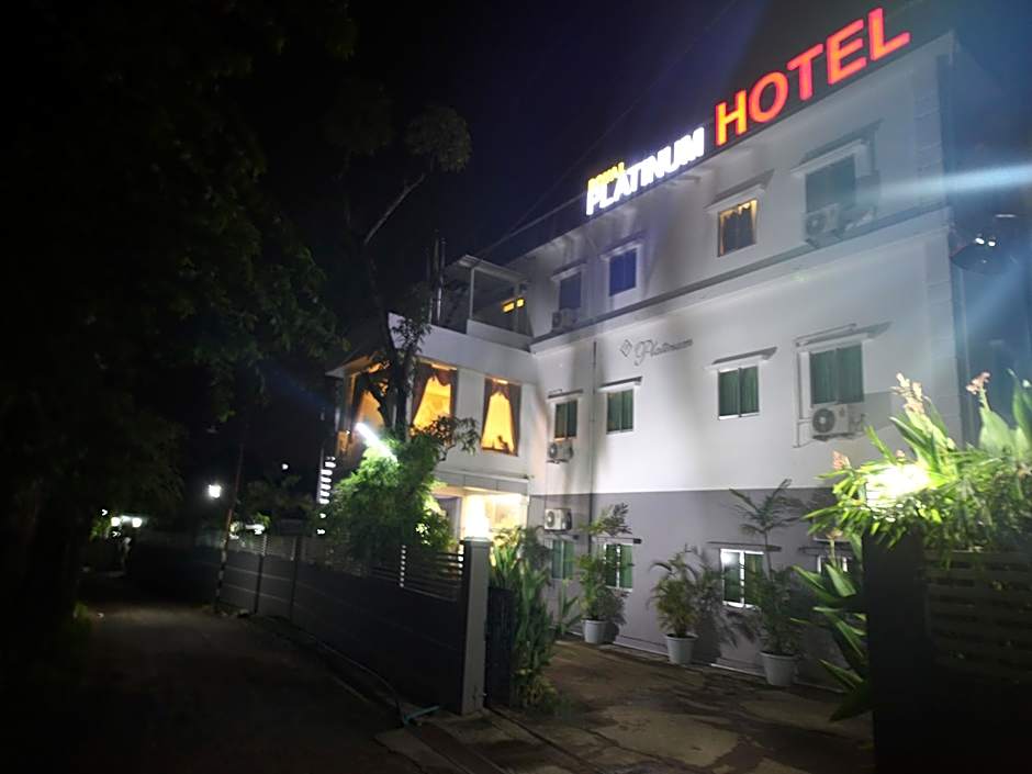 Royal Platinum Hotel