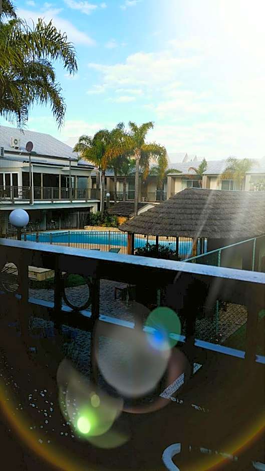 Mandurah Motel and Apartments