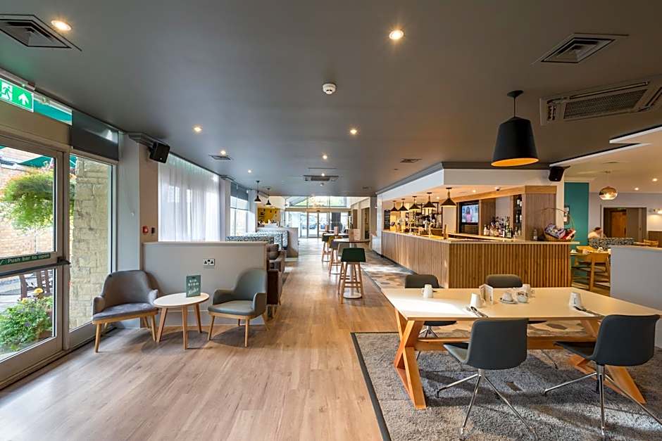 Holiday Inn Swindon By IHG