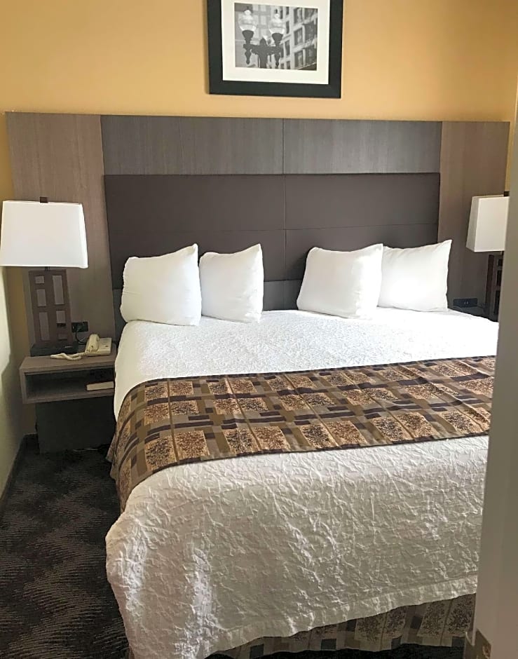 Quality Suites