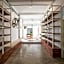 Memmoth Cafe & Hostel in Lampang