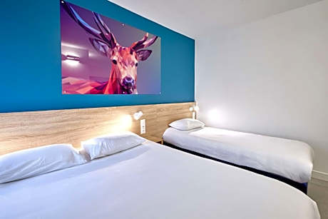 1 Double Bed 1 Single Bed