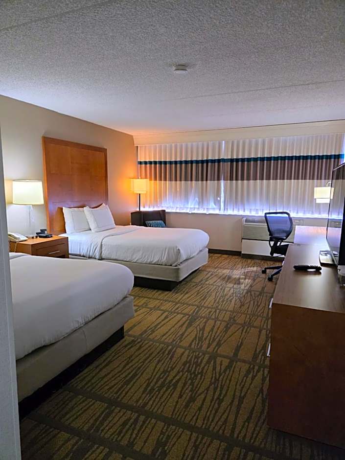 DoubleTree By Hilton Hotel Rochester