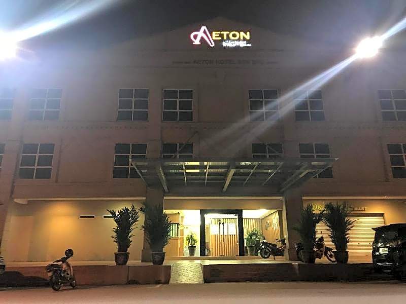 Aeton Hotel Nilai