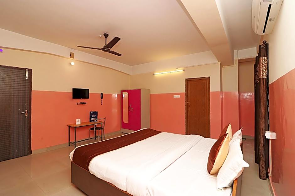 Super Hotel O Prabha Palace Lodge