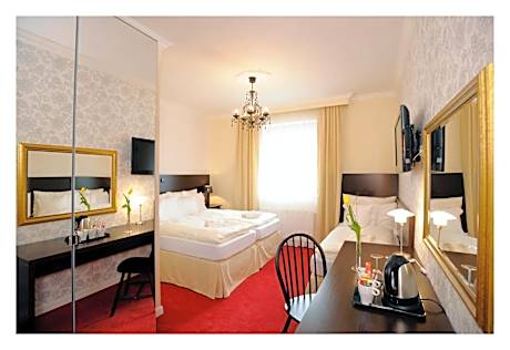 Superior Triple Room