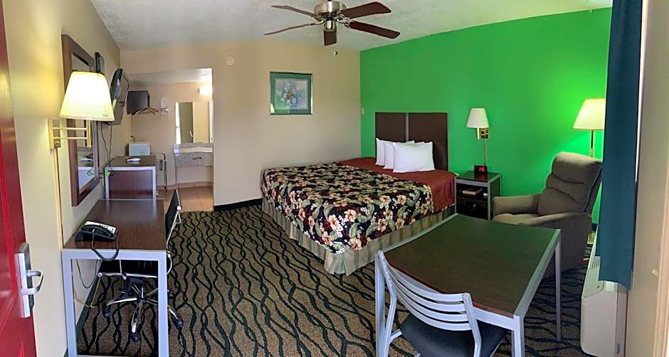 Thunderbird Inn