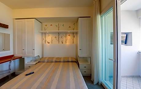 Superior Double Room with Front Sea View - Beach Access