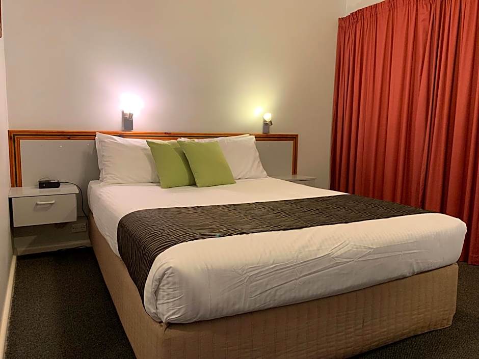 Orana Windmill Motel