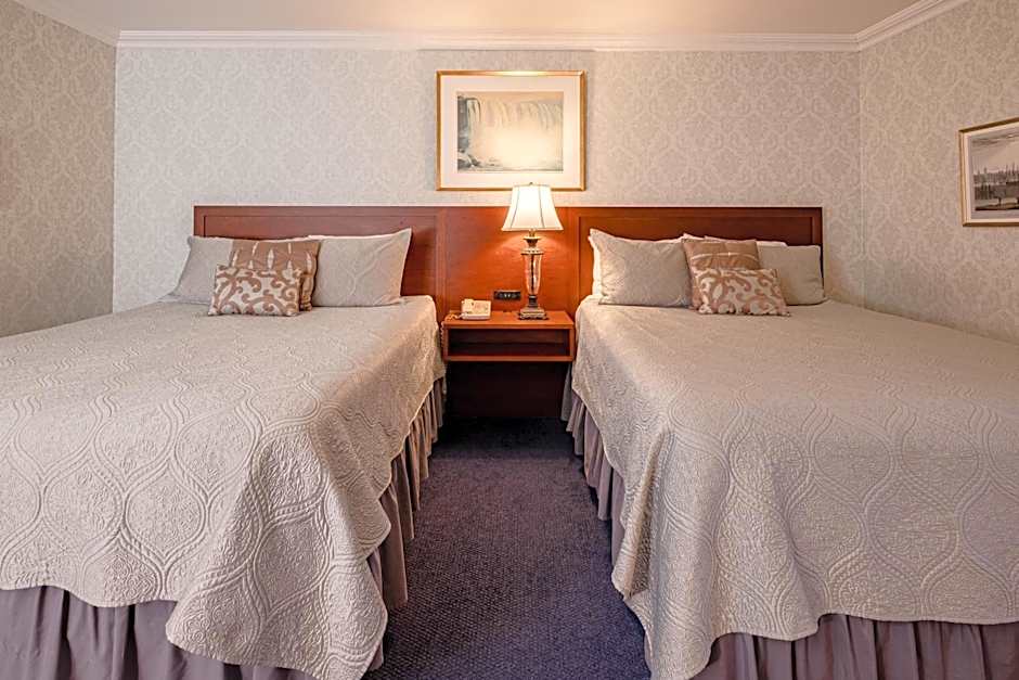 Red Coach Inn