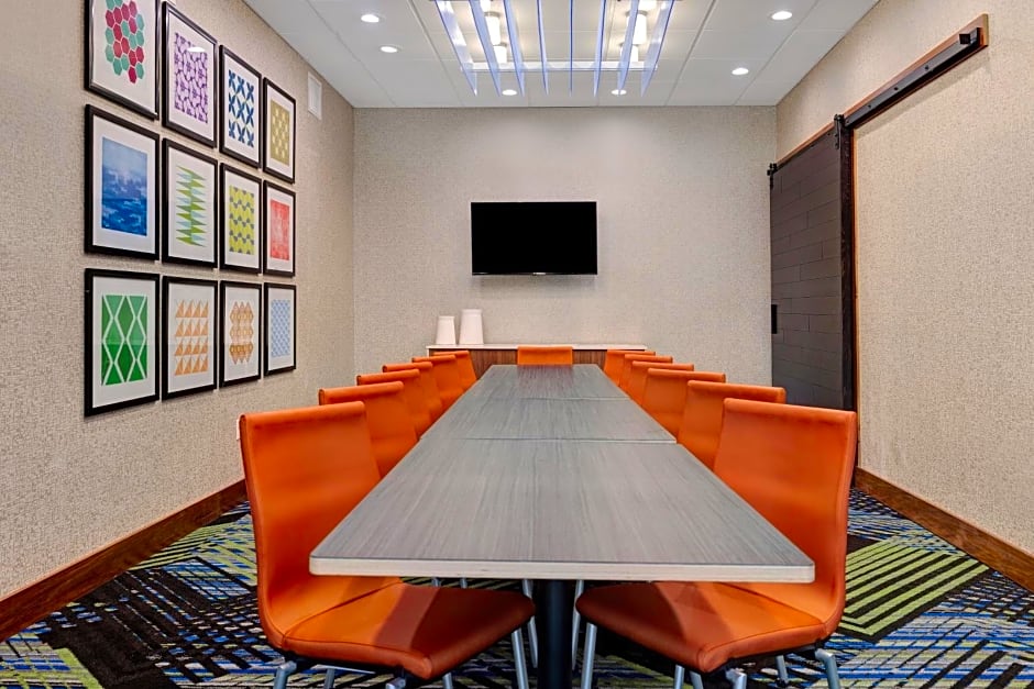 Holiday Inn Express And Suites Ann Arbor - University South By IHG