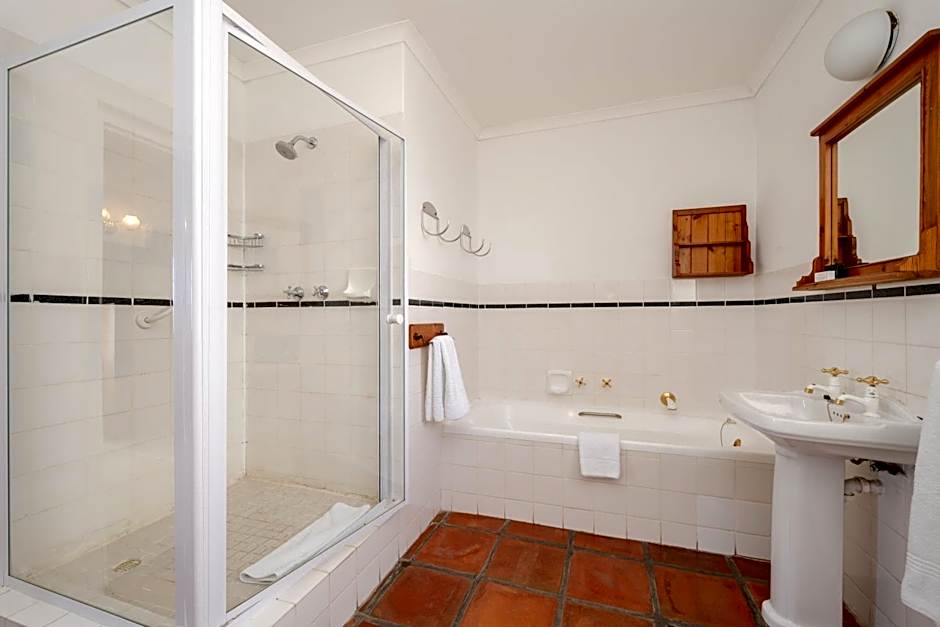 The Farmhouse Hotel