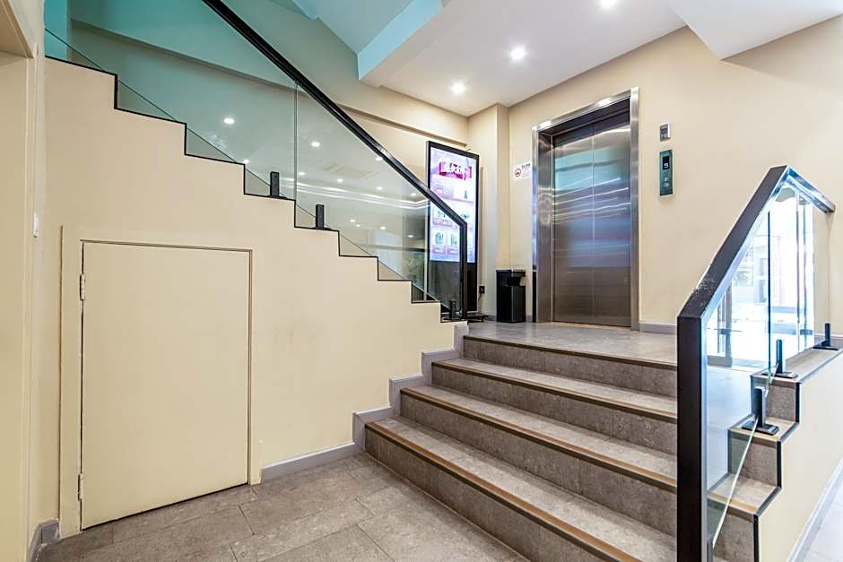 Home Inn Shenzhen Baoan Transfer Center – Shenzhen, IA