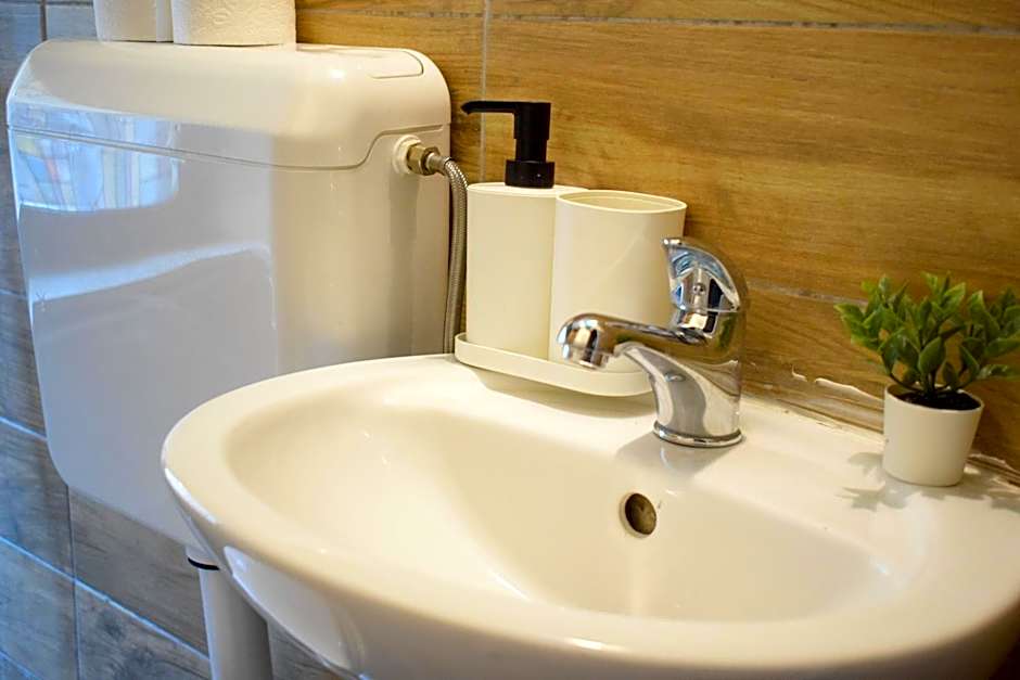 M - Square Private Rooms