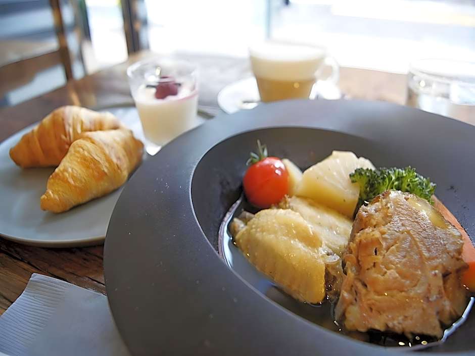 Apa Hotel Shintomicho-Ekimae