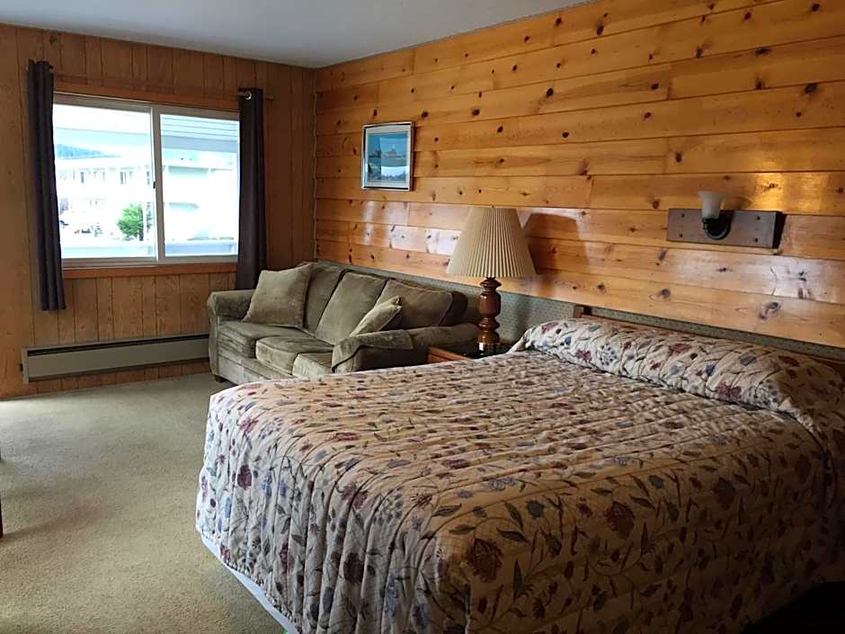 Captain's Choice Motel