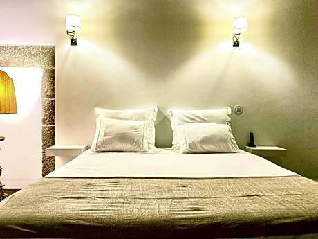 Superior One-Bedroom Apartment with Balcony