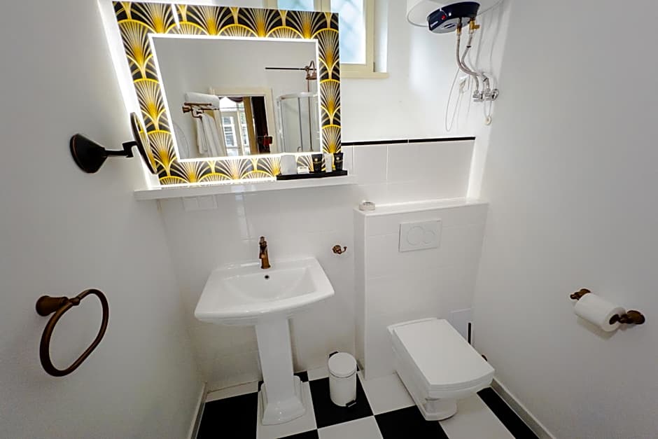 Opera apartments - Mestský palác