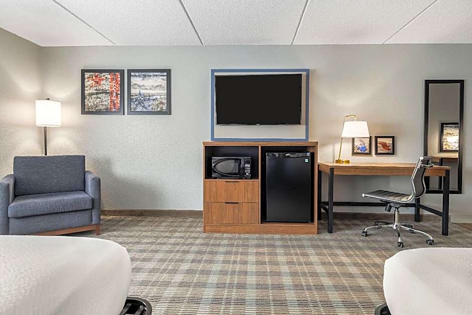 AmericInn by Wyndham Mounds View Minneapolis