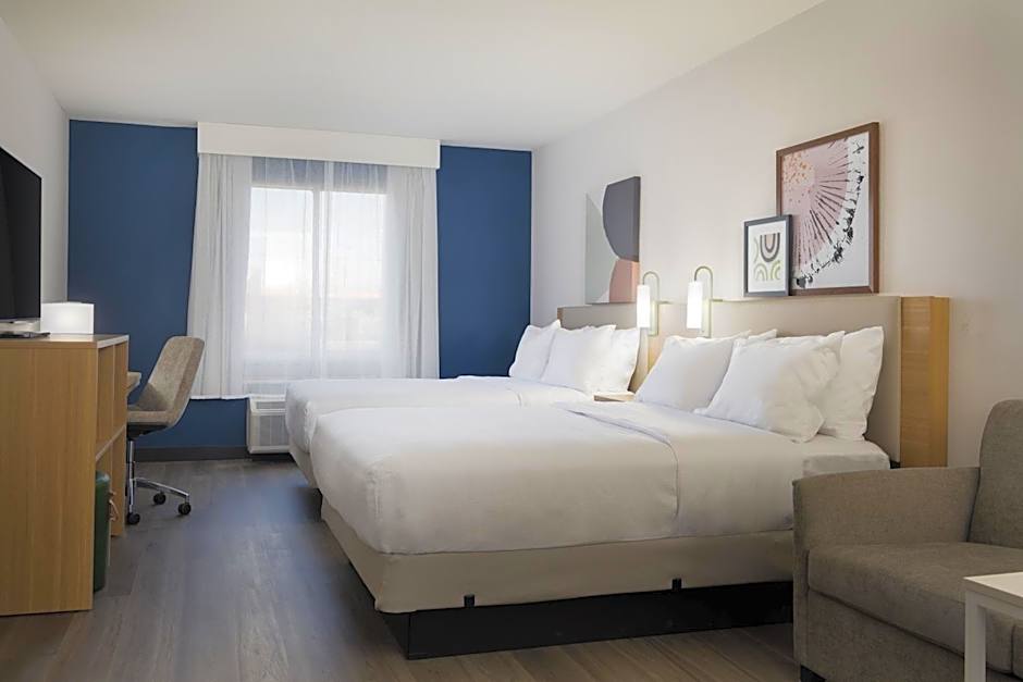 Spark by Hilton Guelph