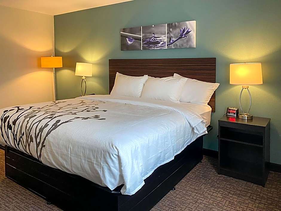 Sleep Inn & Suites - Coliseum Area