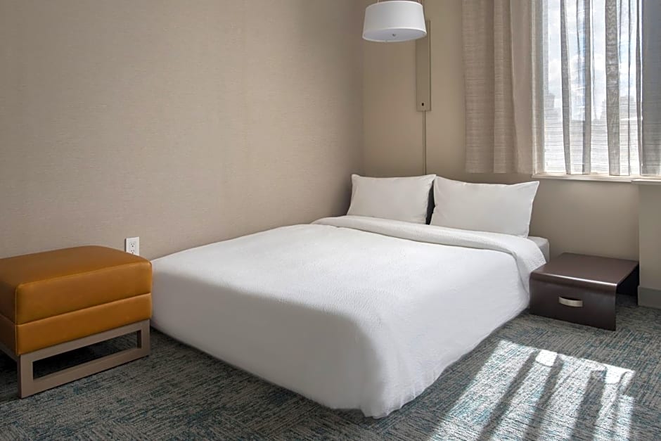 TownePlace Suites by Marriott New York Brooklyn