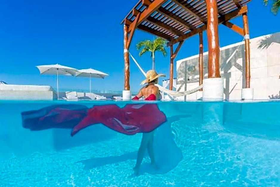 The Palm at Playa