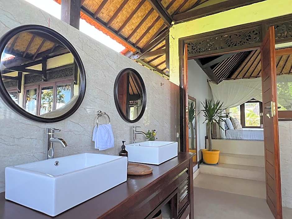 The Palms - Seraya Shores Retreat Bali