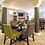 La Quinta Inn & Suites by Wyndham Denver  Golden