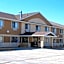 Travelodge by Wyndham Fargo West Acres