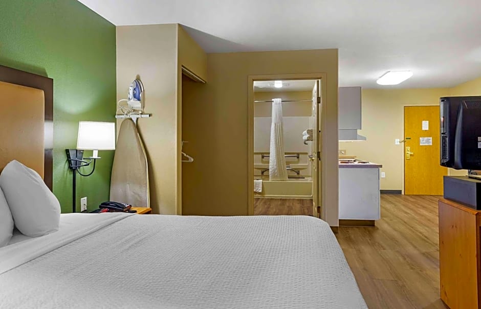 Extended Stay America Suites - Boston - Waltham - 32 4th Ave.