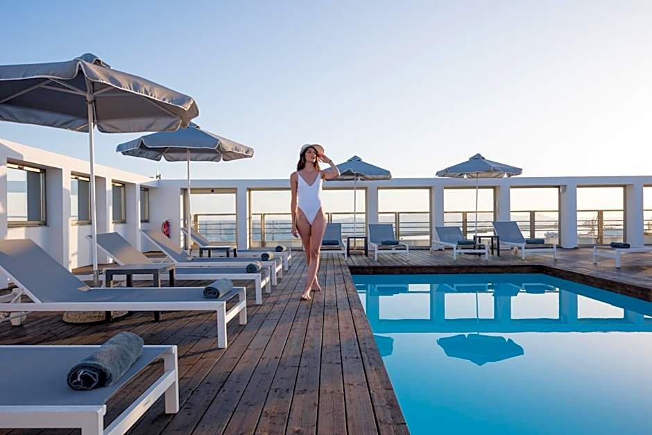 Aquila Atlantis Hotel