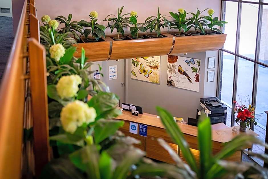 Charbonnier Motor Inn