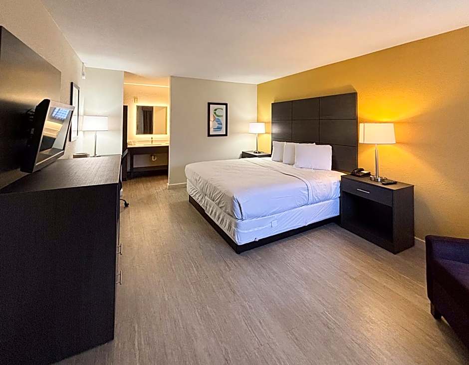 Motel 6 Charlotte, NC Northlake