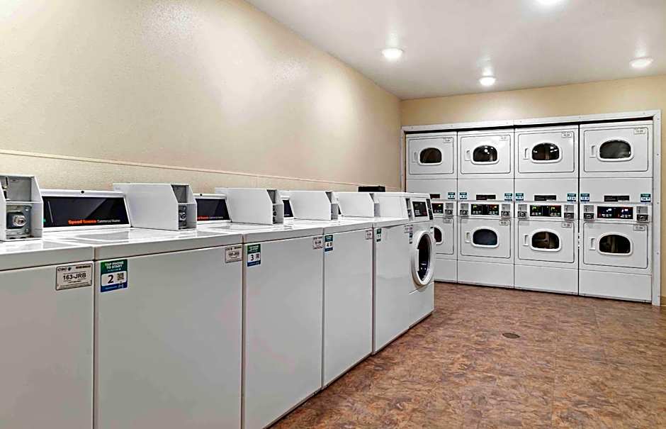 Extended Stay America Select Suites - Grand Rapids - Wyoming